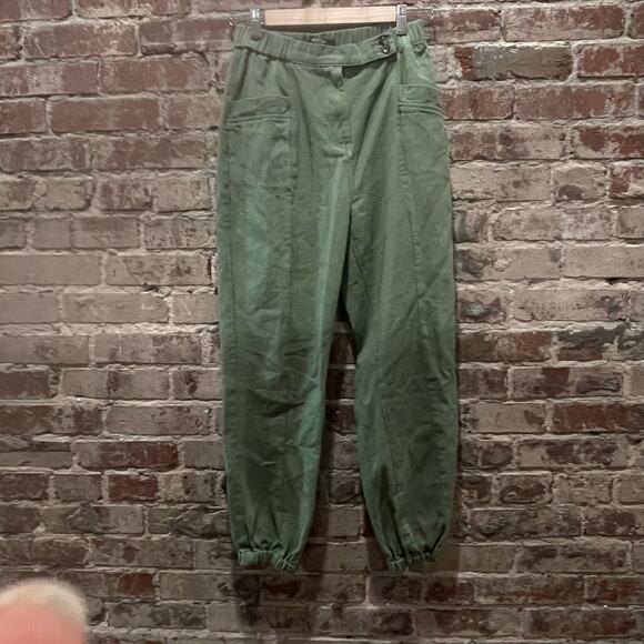 Nasty Gal Pants - Nasty Gal Green Cargo Joggers Size 2